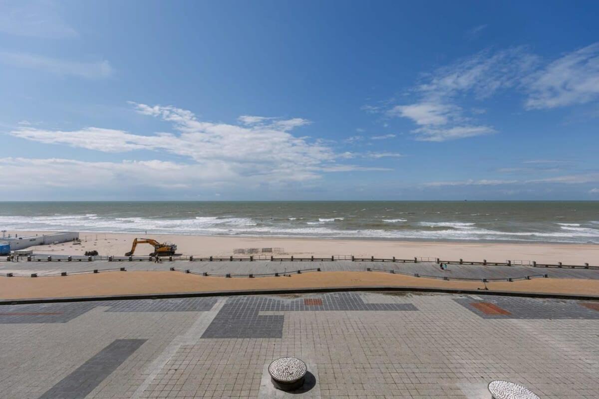Huswell - Bright Seaview Apartment In Oostende Buitenkant foto